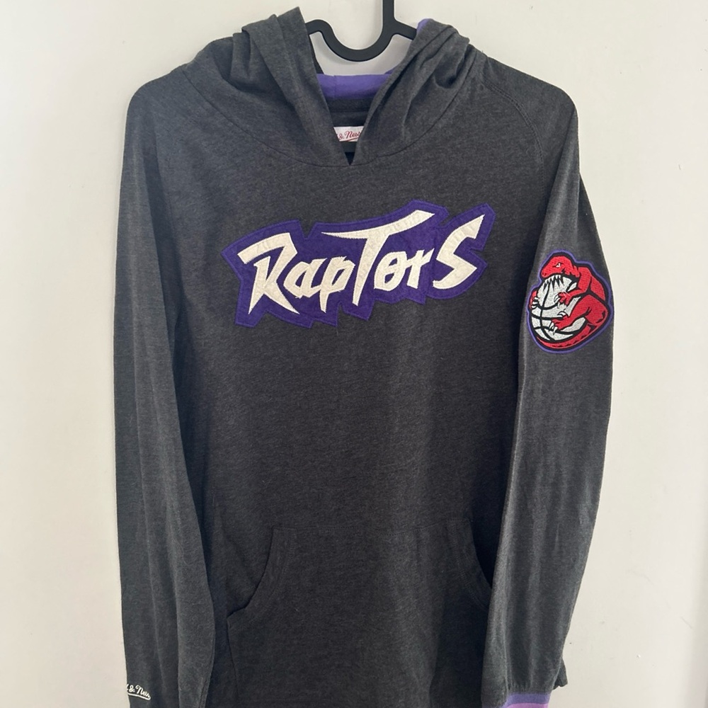 Rare- NBA Toronto Raptors pullover  Hoodie with patch - size L 14/16